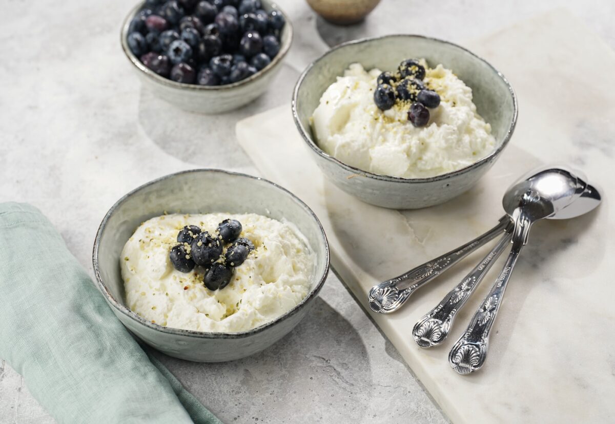 Skyr. Qué es, beneficios, usos en la cocina y cómo incorporarlo en tus recetas de casa