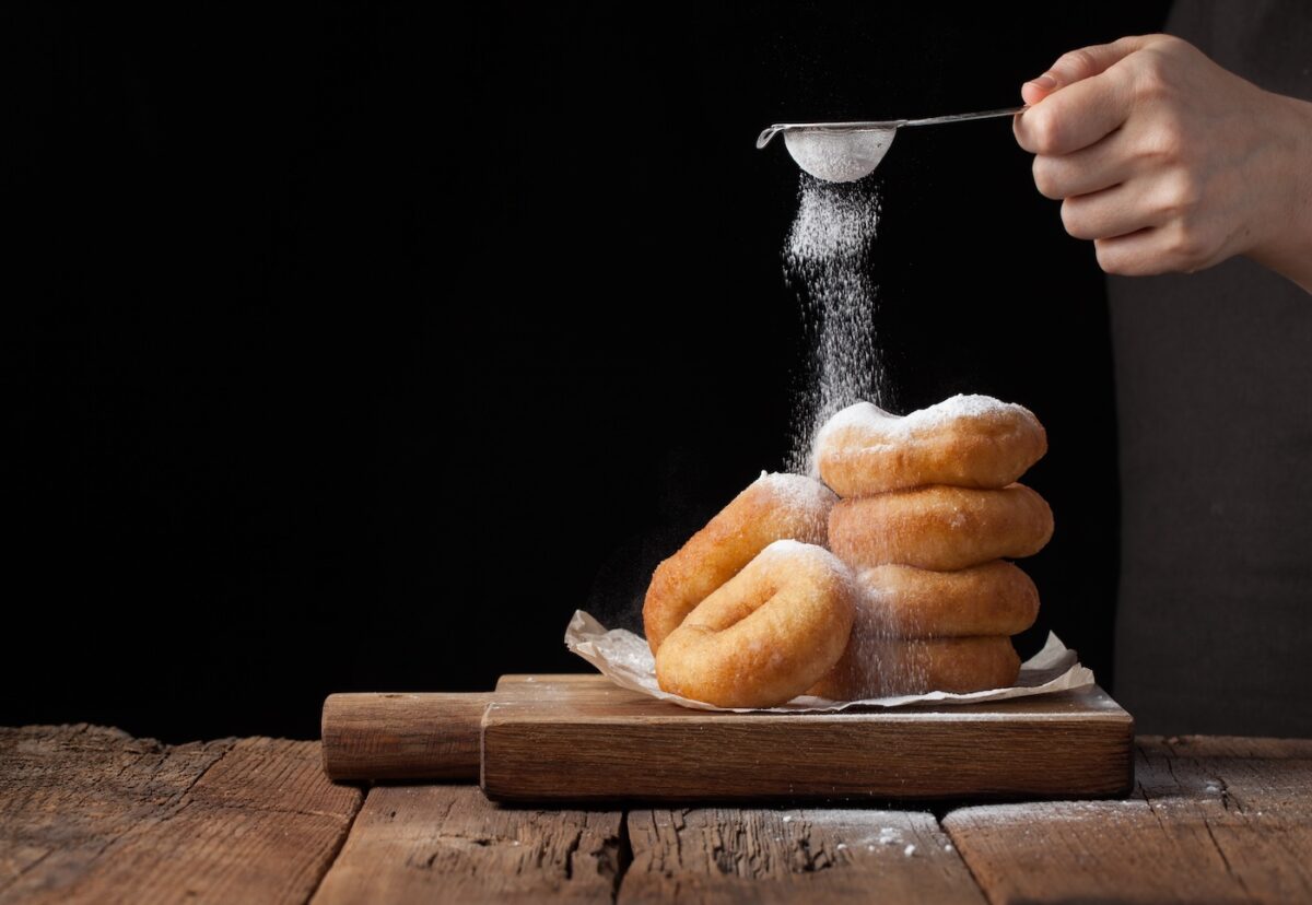 Azúcar glas. Qué es, cómo usarlo y sacarle partido en tus recetas dulces