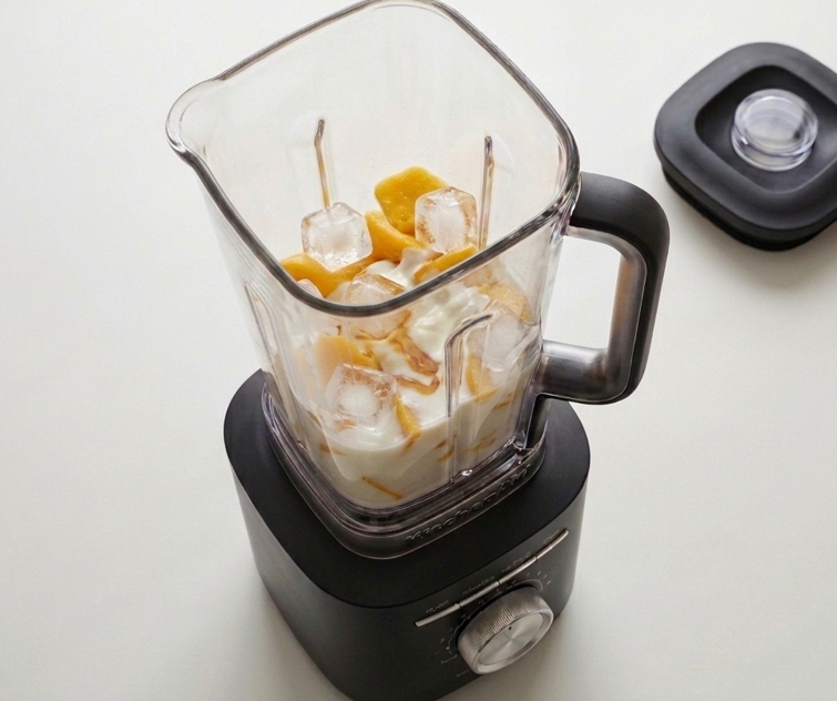 Batido de mango casero. Receta fácil, cremosa y refrescante