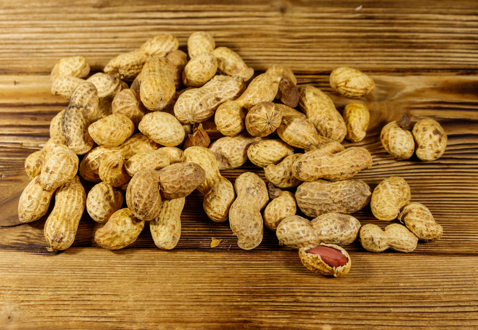 Cacahuetes: qué son, origen, propiedades nutricionales y usos en la cocina