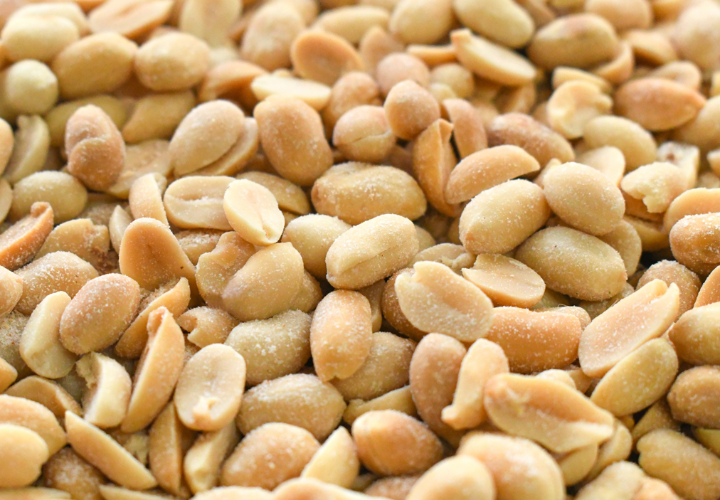 Cacahuetes: qué son, origen, propiedades nutricionales y usos en la cocina