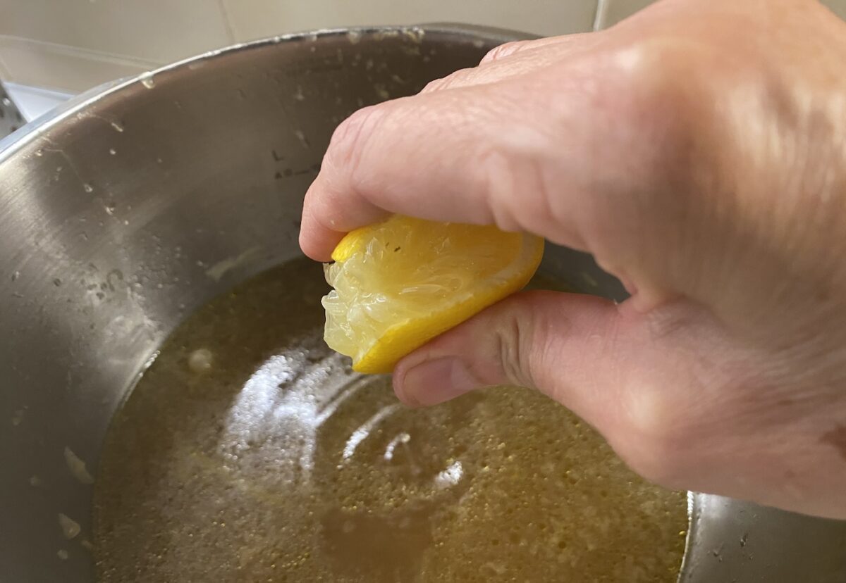 Sopa o caldo de garbanzos. Receta casera paso a paso