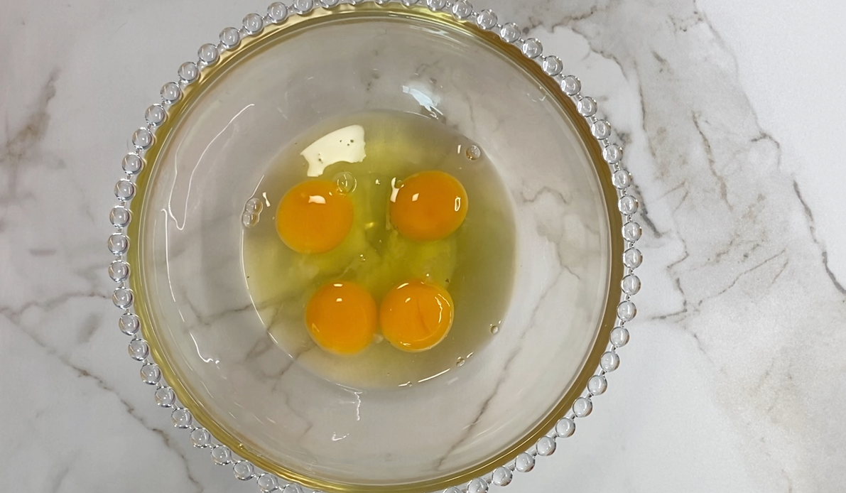 Flan de huevo en olla exprés, un clásico que nunca falla