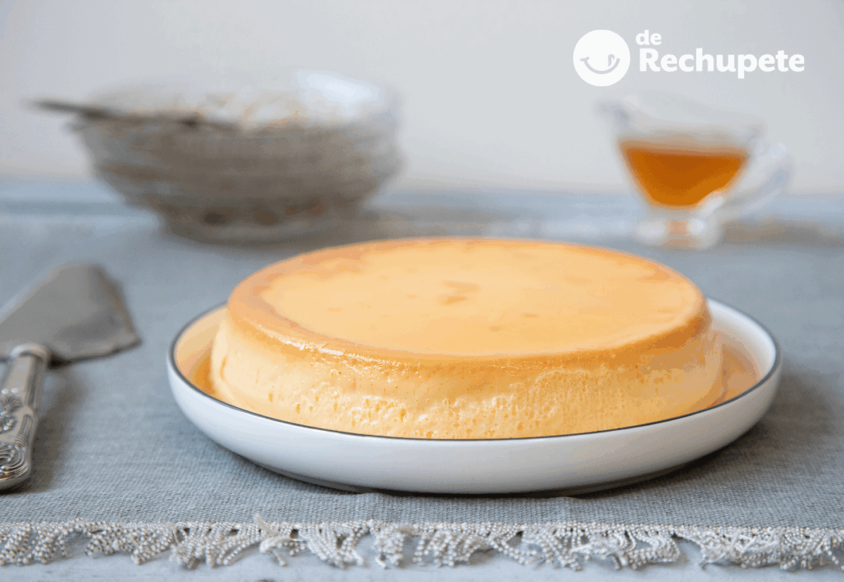 Flan de huevo en olla exprés, un clásico que nunca falla
