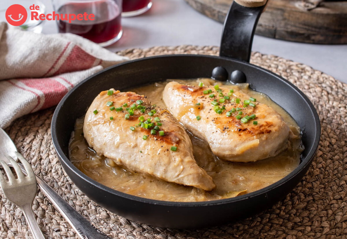 Pechugas de pollo en salsa. Receta muy sencilla paso a paso
