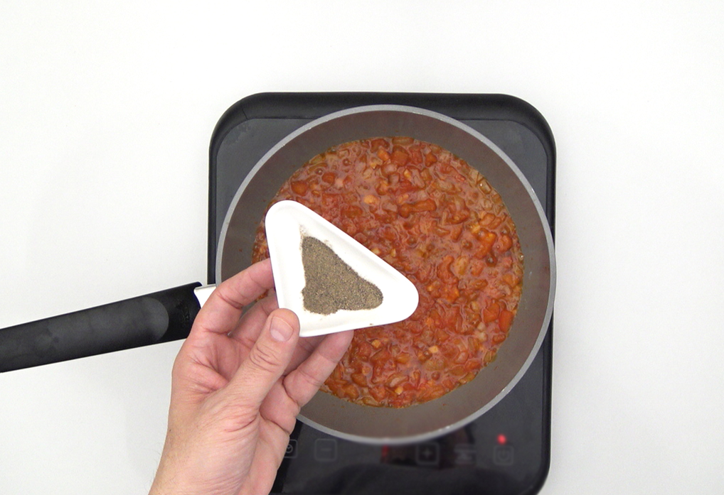 Risotto de tomate fresco con burrata y albahaca