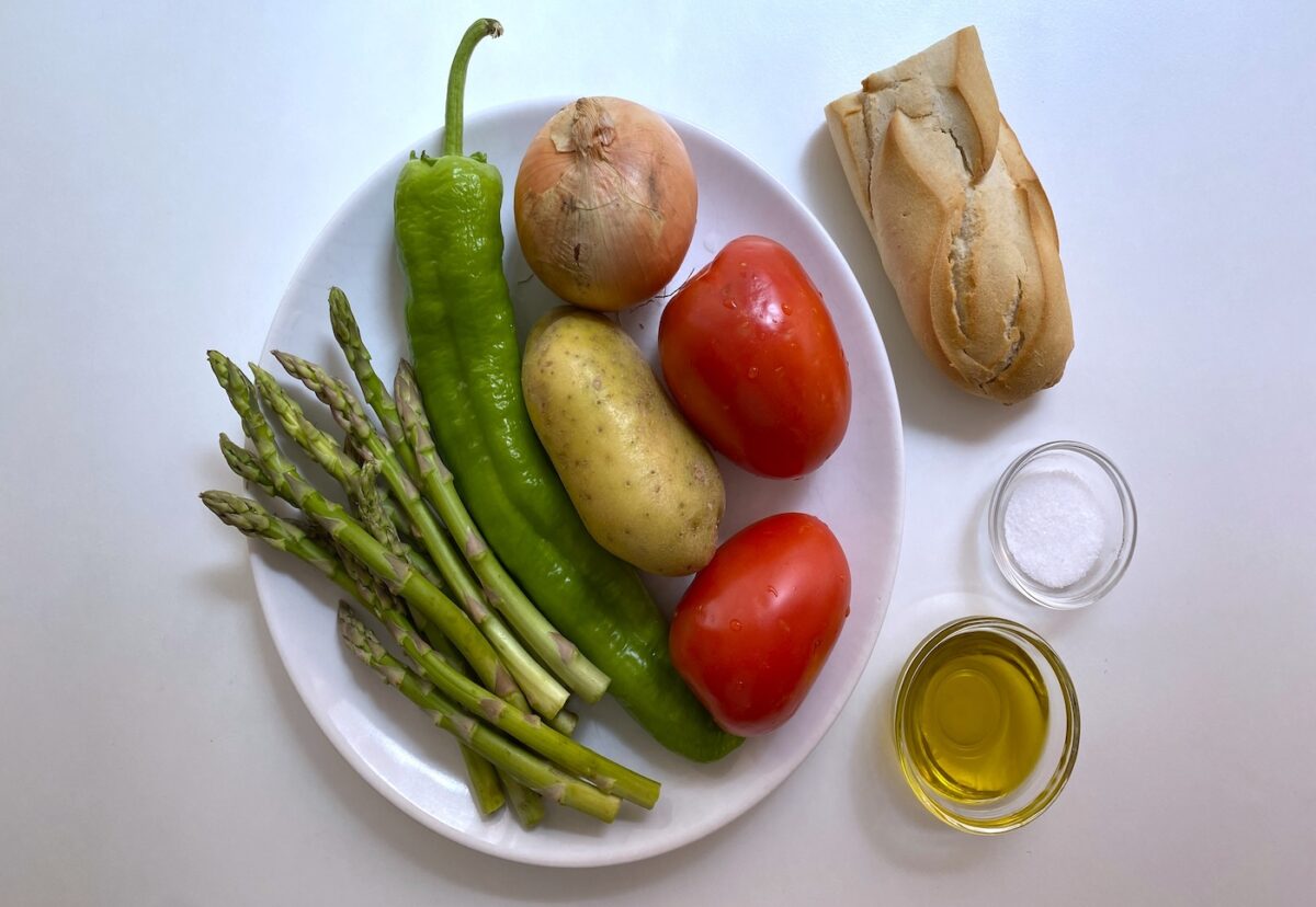 Sopa perota malagueña. Receta popular paso a paso