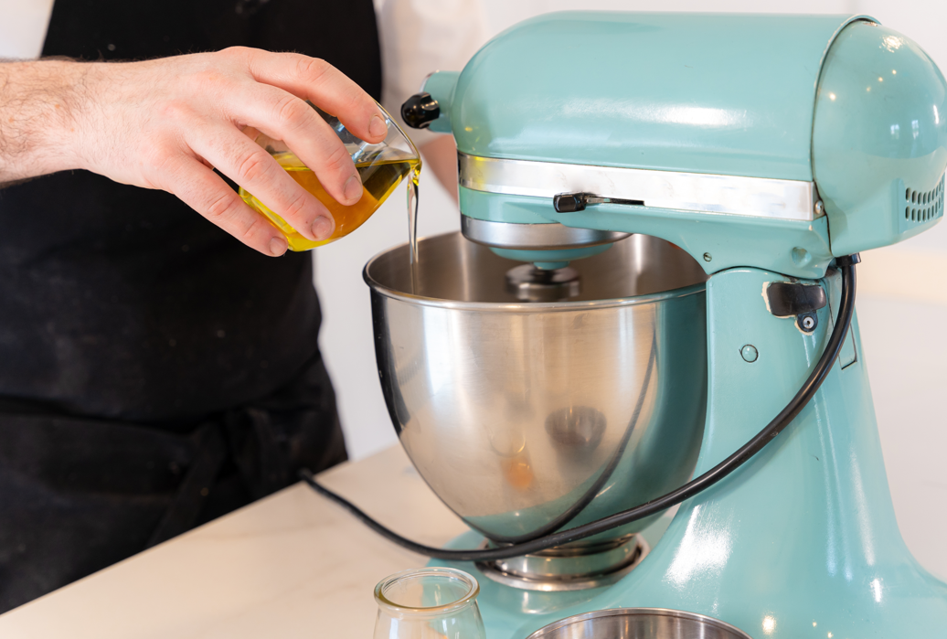 Cómo sustituir la mantequilla por aceite en tus recetas