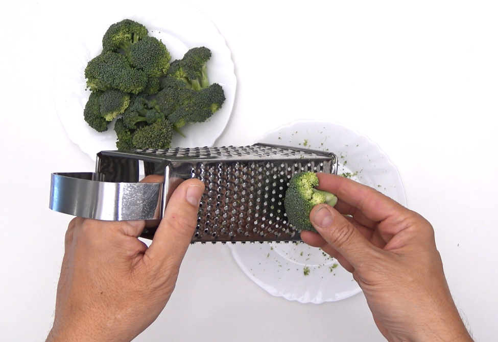 Tortitas de brócoli. Tres recetas distintas para que no te aburras del brócoli