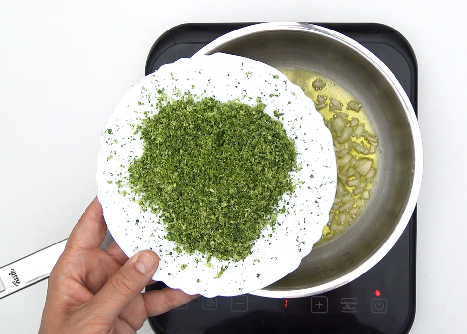 Tortitas de brócoli. Tres recetas distintas para que no te aburras del brócoli