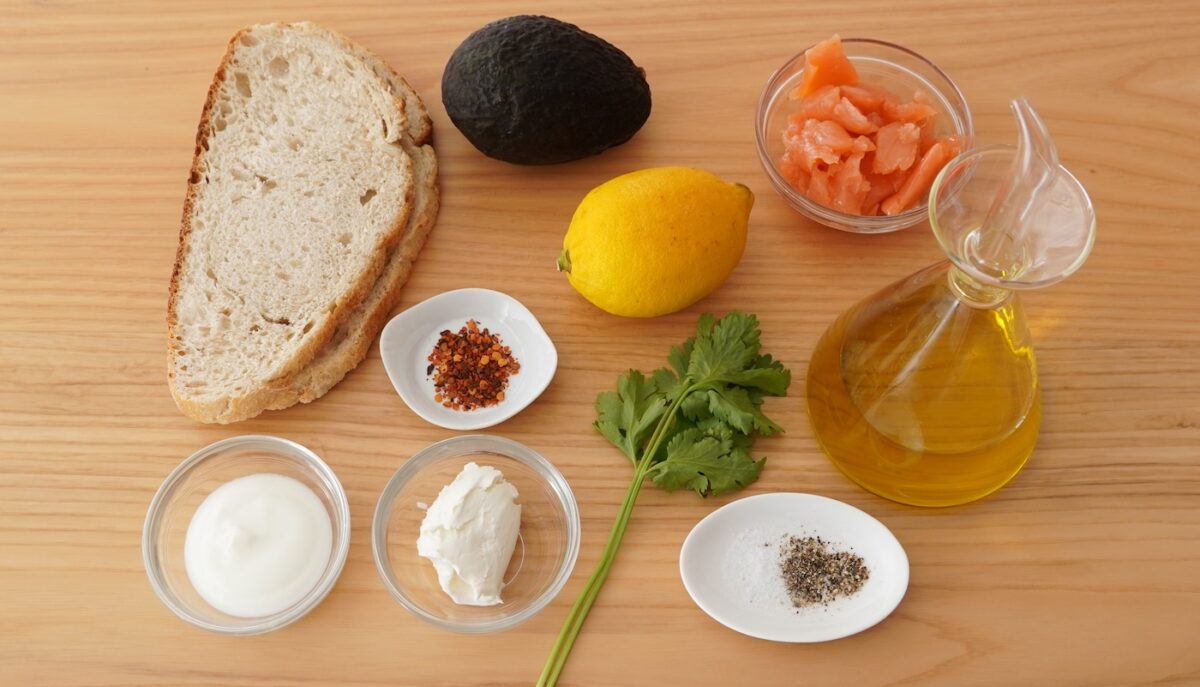 5 Tipos de tostadas de aguacate paso a paso