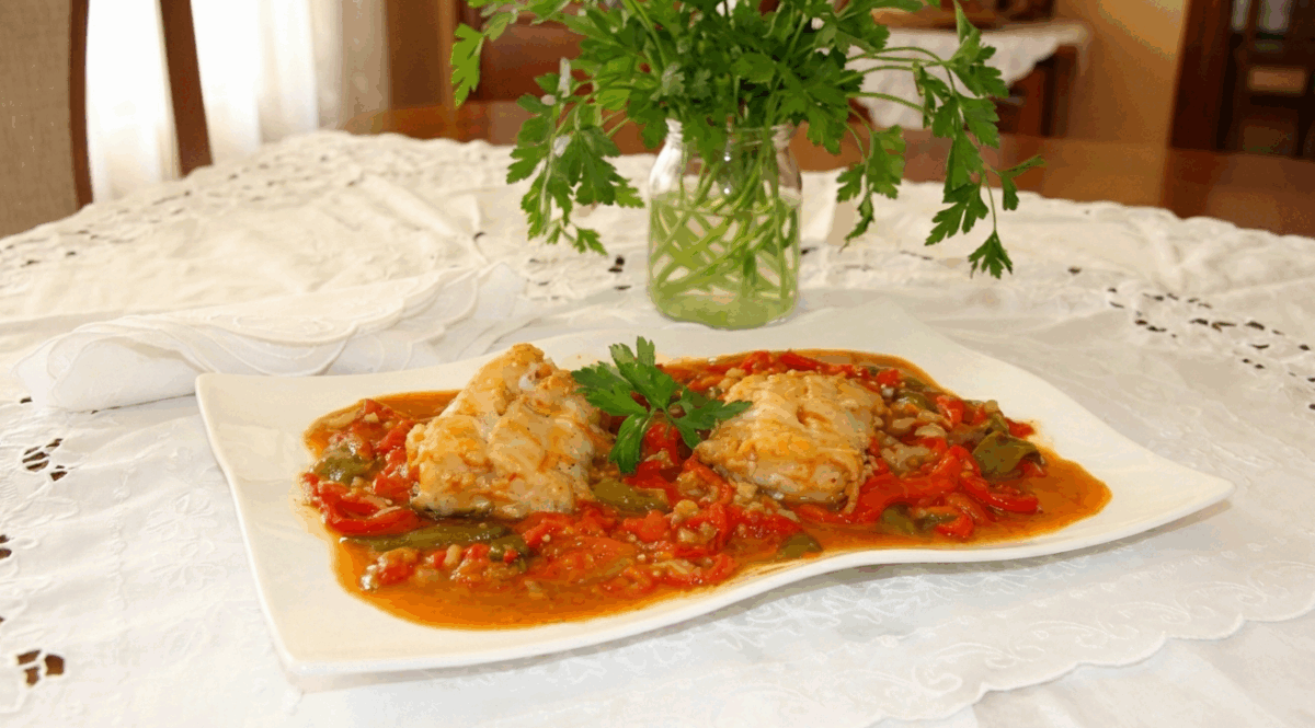 Bacalao a la tranca con pimientos asados