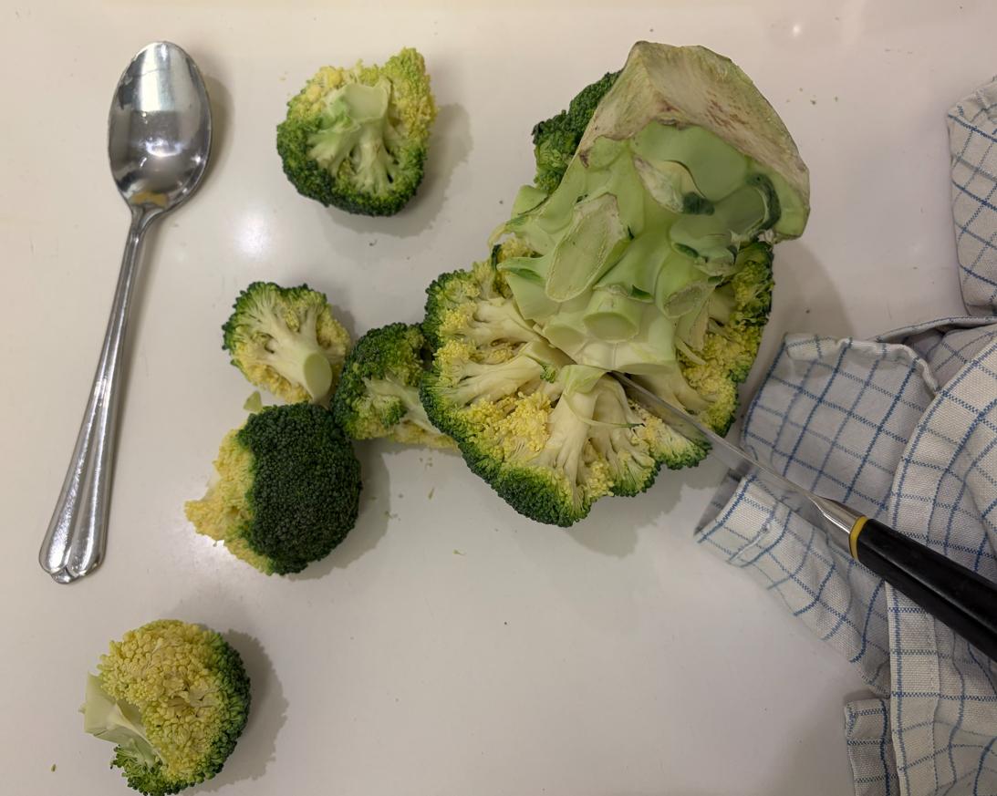 Brócoli al ajillo. Receta fácil, rápida y llena de sabor para el día a día