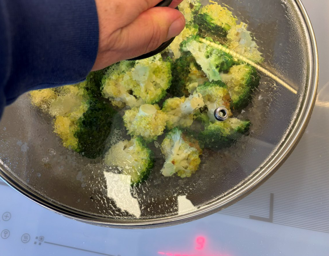 Brócoli al ajillo. Receta fácil, rápida y llena de sabor para el día a día