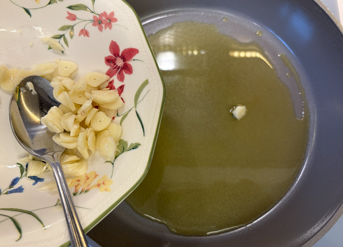 Brócoli al ajillo. Receta fácil, rápida y llena de sabor para el día a día