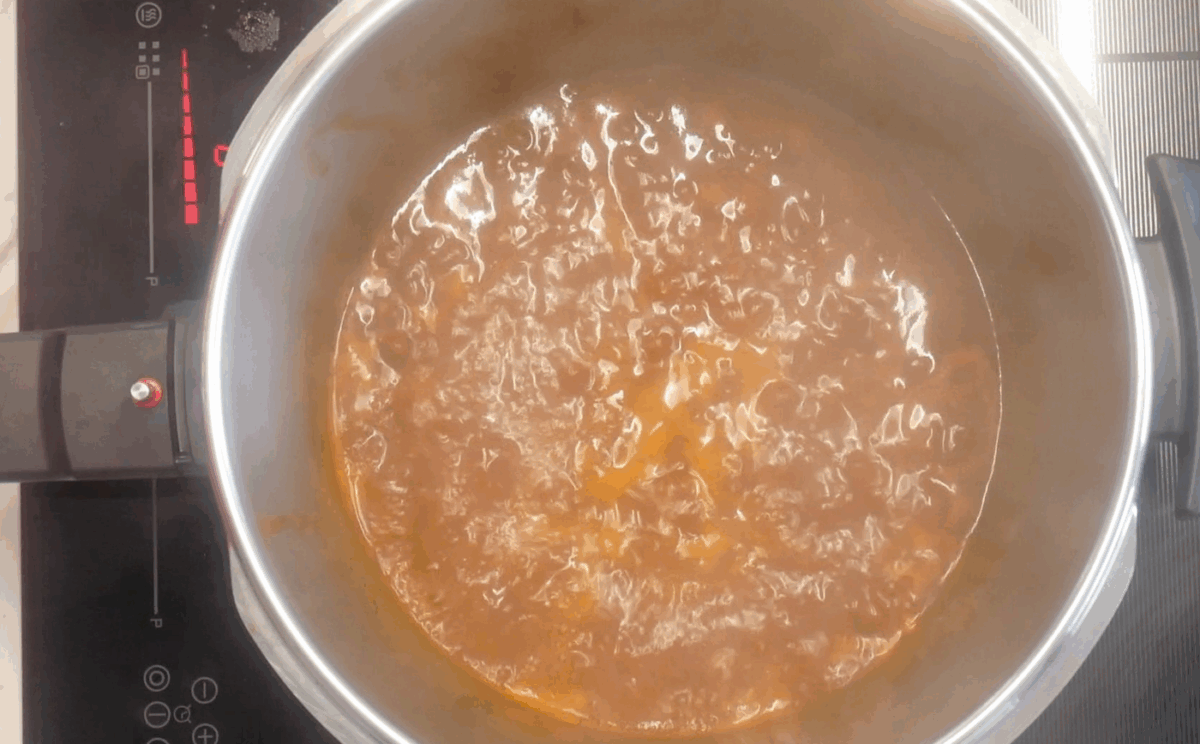 Cómo hacer cochinita pibil en olla exprés. Receta fácil y muy rápida para disfrutar de unos tacos mexicanos