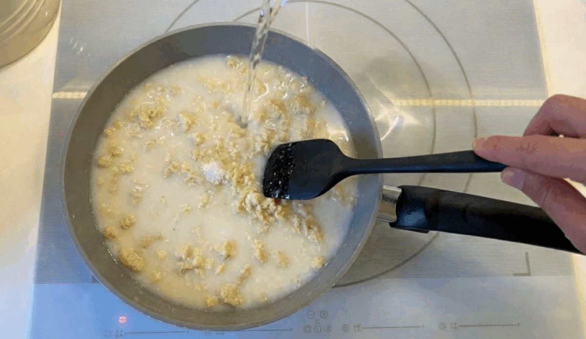 Gachamiga o gachasmigas tradicional. La receta murciana más sencilla para comer bien con cuatro cosas