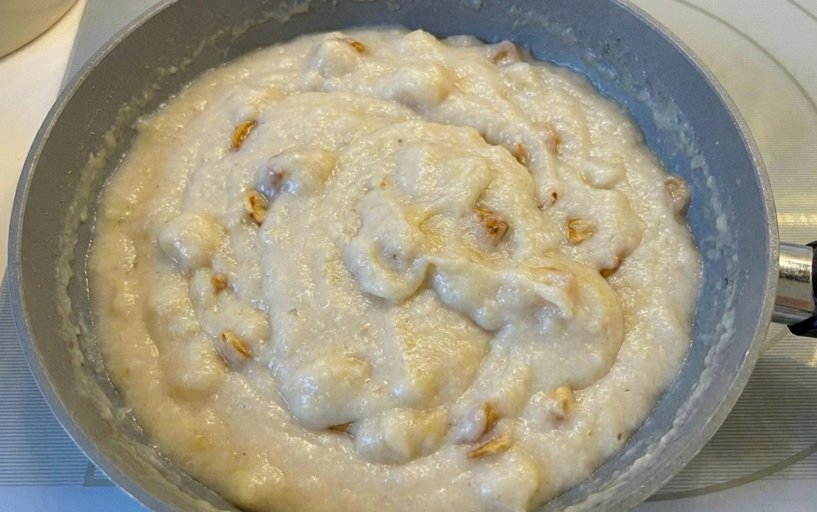 Gachamiga o gachasmigas tradicional. La receta murciana más sencilla para comer bien con cuatro cosas