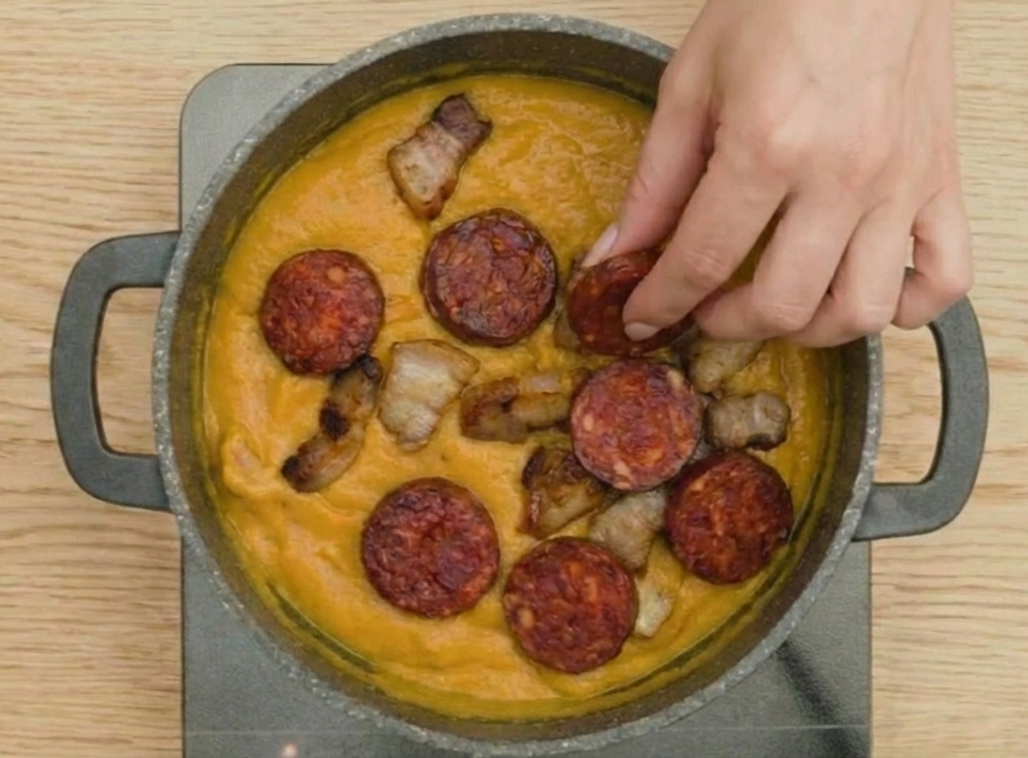 Gachas manchegas tradicionales. Receta auténtica paso a paso