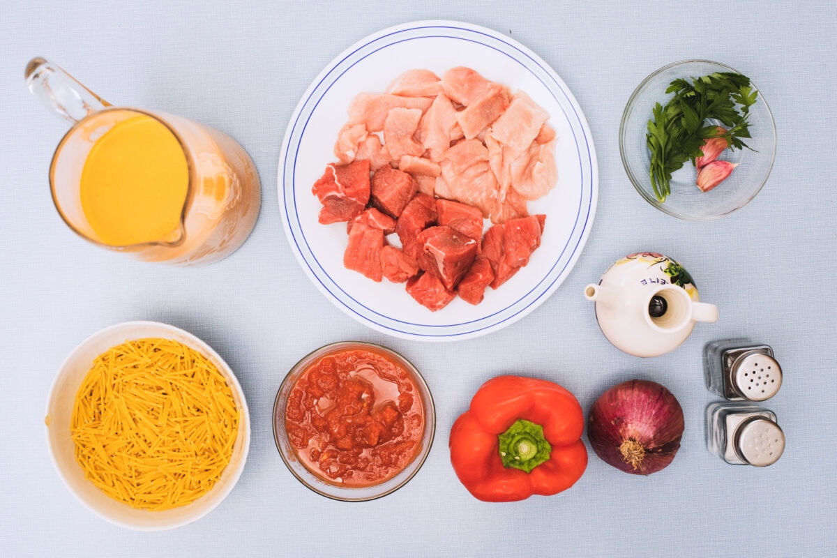Cómo hacer fideuá de carne en casa: sencilla, económica y llena de sabor