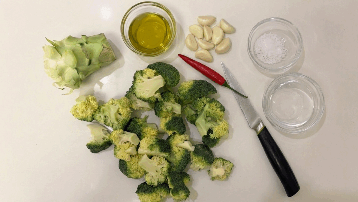 Brócoli al ajillo. Receta fácil, rápida y llena de sabor para el día a día