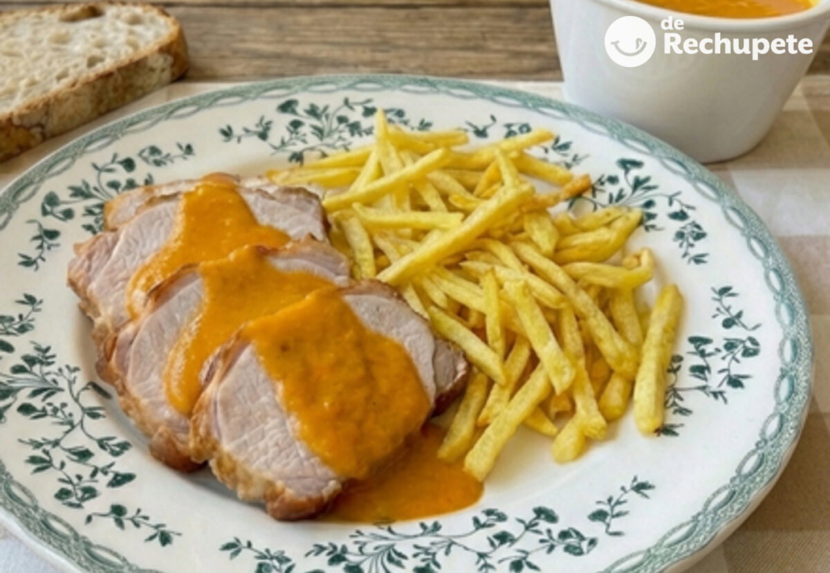 Lomo de cerdo en salsa casero y jugoso. Receta fácil paso a paso