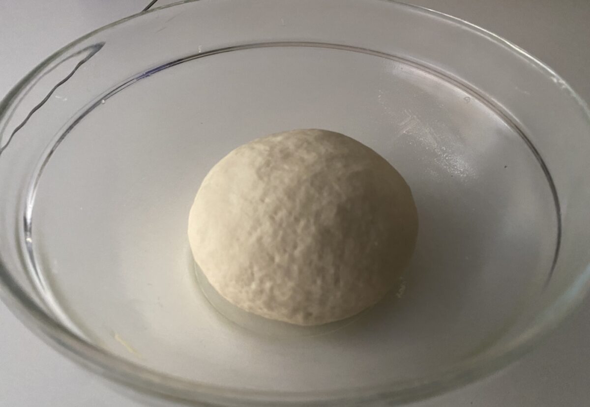 Stromboli italiano casero. Receta fácil al horno con relleno clásico