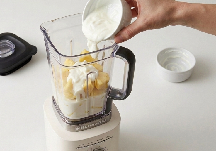 Batido de piña casero. Receta refrescante y fácil paso a paso