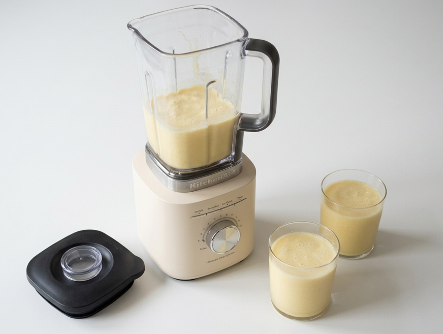 Batido de piña casero. Receta refrescante y fácil paso a paso