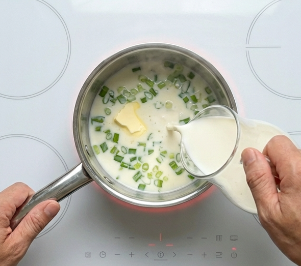 Así se prepara la changua, el desayuno más típico de Colombia