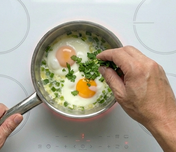Así se prepara la changua, el desayuno más típico de Colombia