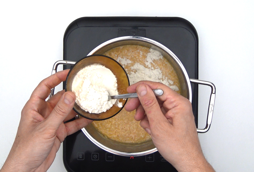 Chulas de arroz en almíbar. Postre de Entroido