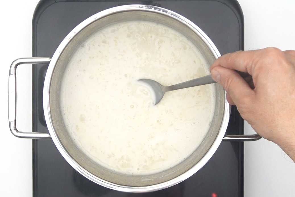 Chulas de arroz en almíbar. Postre de Entroido