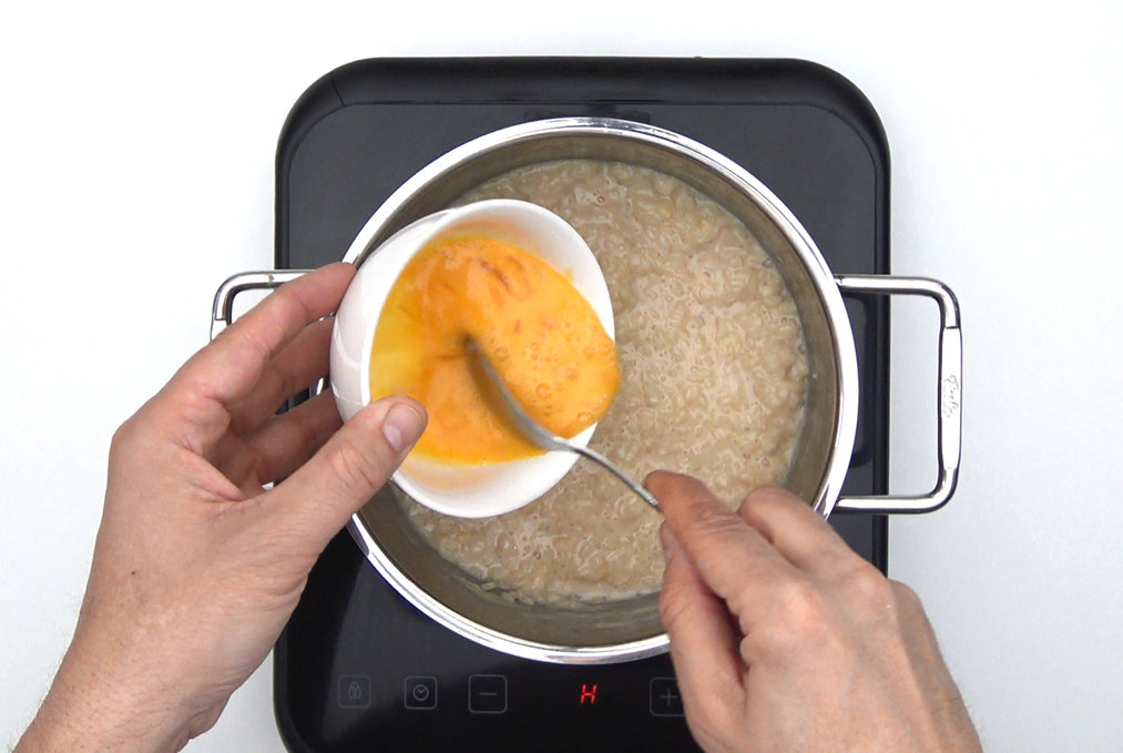 Chulas de arroz en almíbar. Postre de Entroido