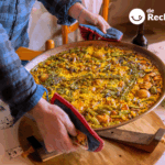 La paella y tú: una relación que empieza mucho antes de sentarse a la mesa