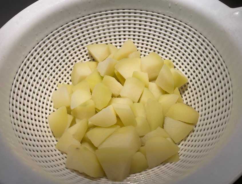 Skordalia griega tradicional, la salsa de ajo cremosa que no pasa desapercibida