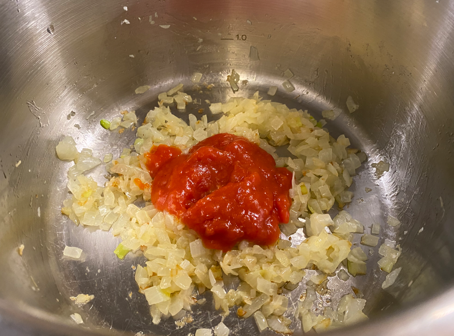 Un clásico de cuchara: sopa de lentejas fácil y casera