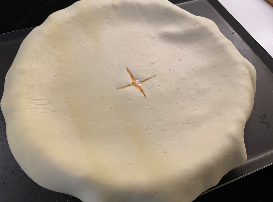 Tarta salada de atún con masa crujiente, éxito seguro en casa