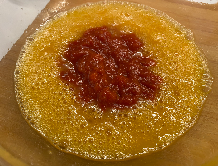 Tarta salada de atún con masa crujiente, éxito seguro en casa