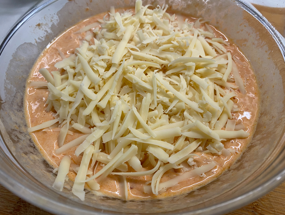 Tarta salada de atún con masa crujiente, éxito seguro en casa