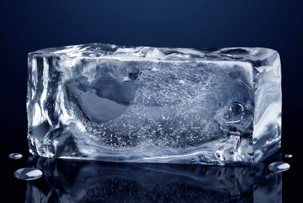 El hielo es más importante de lo que parece: qué tipo de hielos usar para cada cóctel y cómo hacerlos en casa