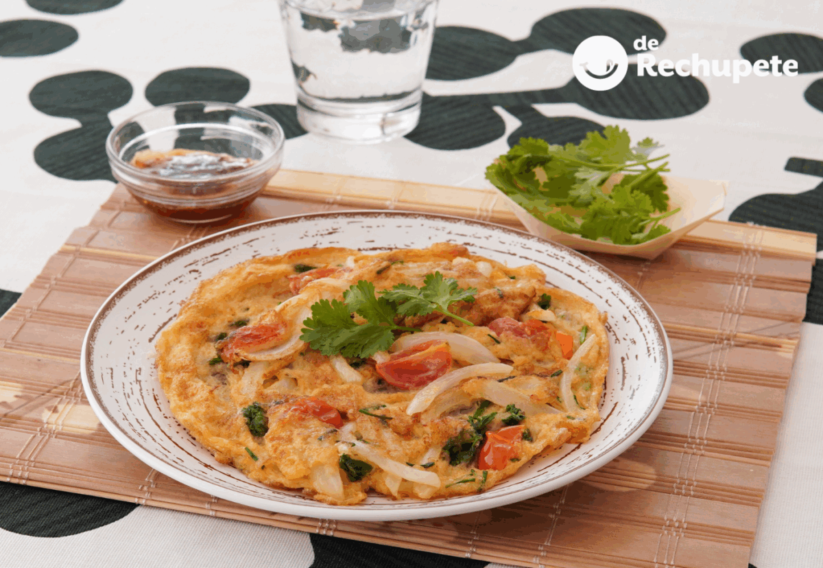 Tortilla tailandesa fácil y rápida, con ingredientes de andar por casa