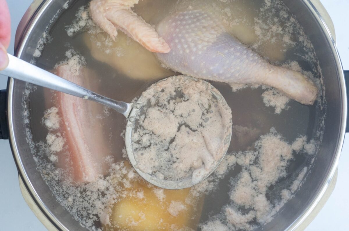 Cocido extremeño tradicional. Receta casera paso a paso como se ha hecho siempre