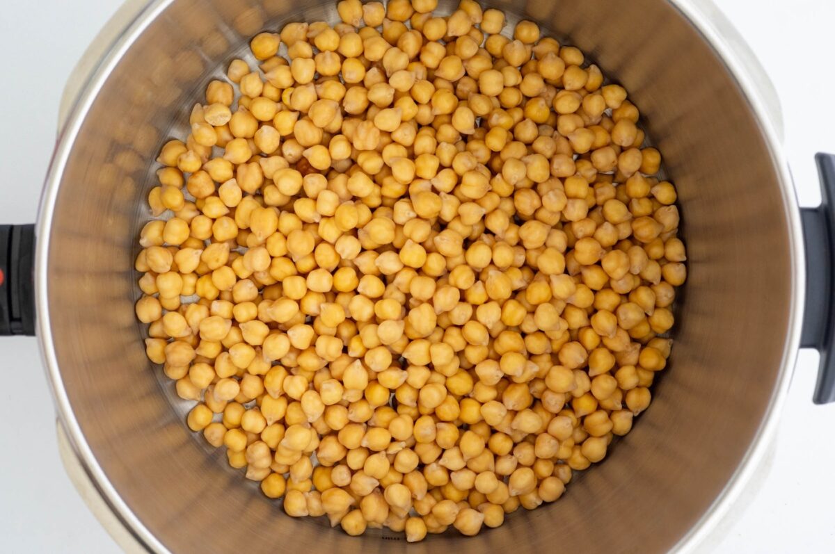 Cocido extremeño tradicional. Receta casera paso a paso como se ha hecho siempre