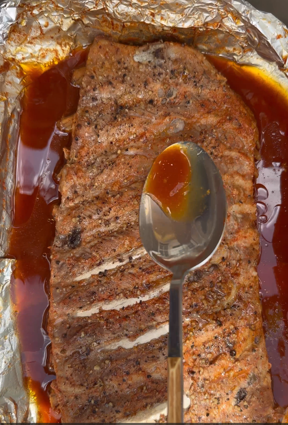 Costillas asadas teriyaki al horno. Jugosas, pegajosas y fáciles de hacer en casa