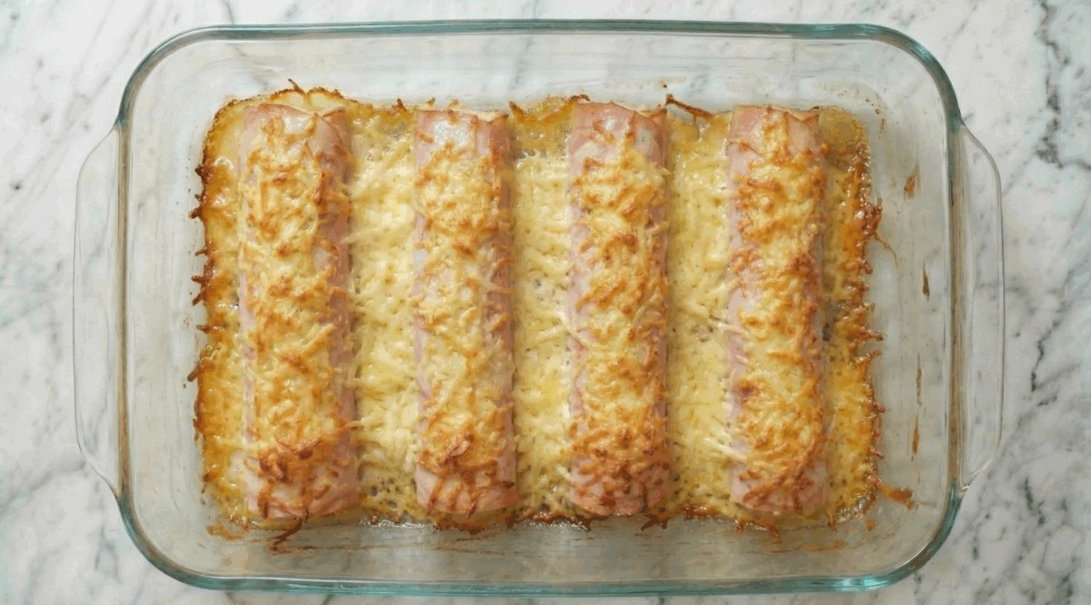 Espárragos blancos gratinados al horno con jamón y queso: receta fácil, rápida y muy resultona