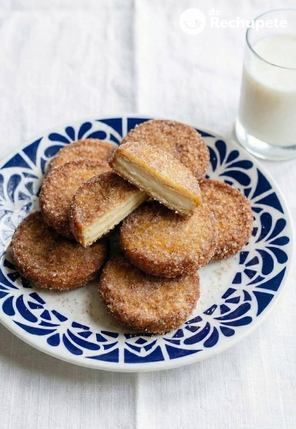 Galletas fritas rellenas de crema o matasuegras. Receta popular de Murcia