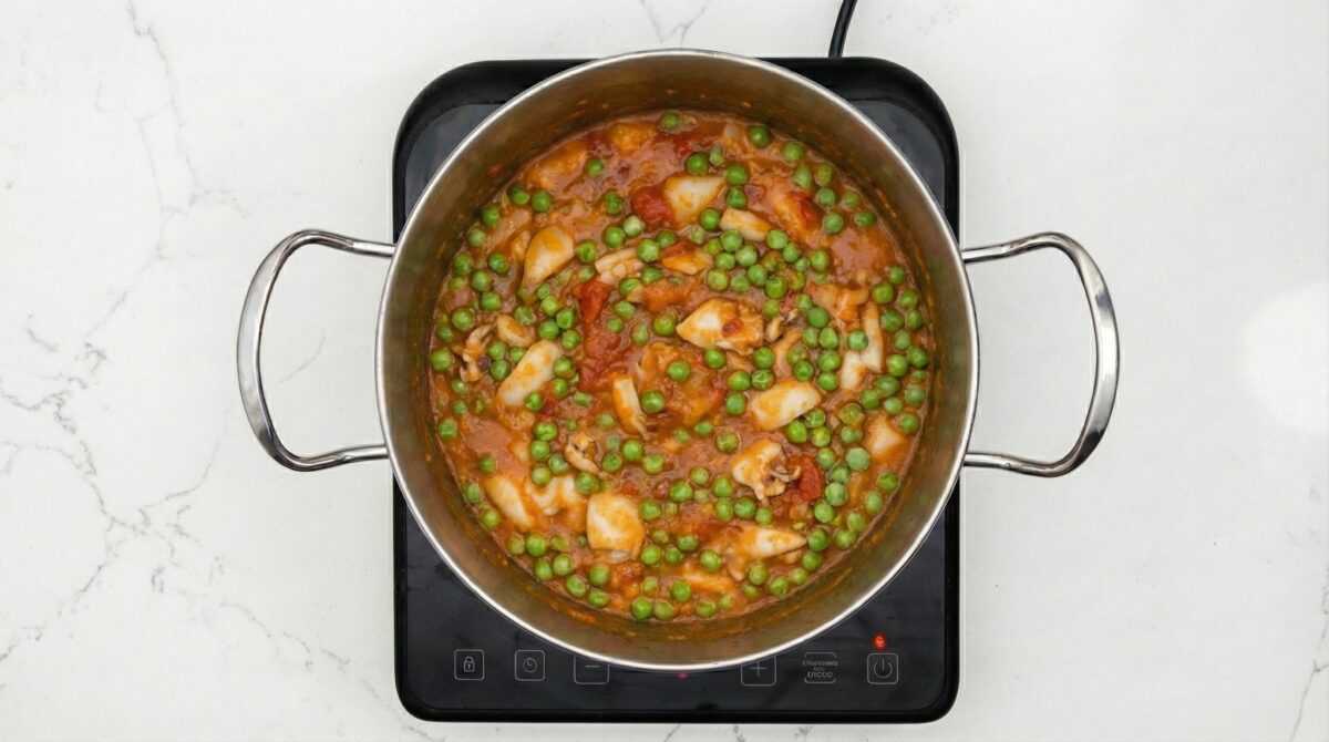 Guisantes con sepia. Receta tradicional fácil y con mucho sabor