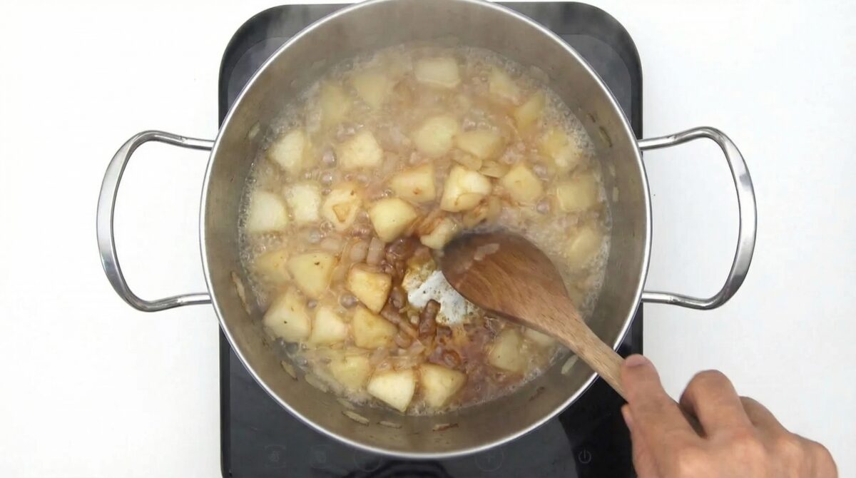 Guisantes con sepia. Receta tradicional fácil y con mucho sabor
