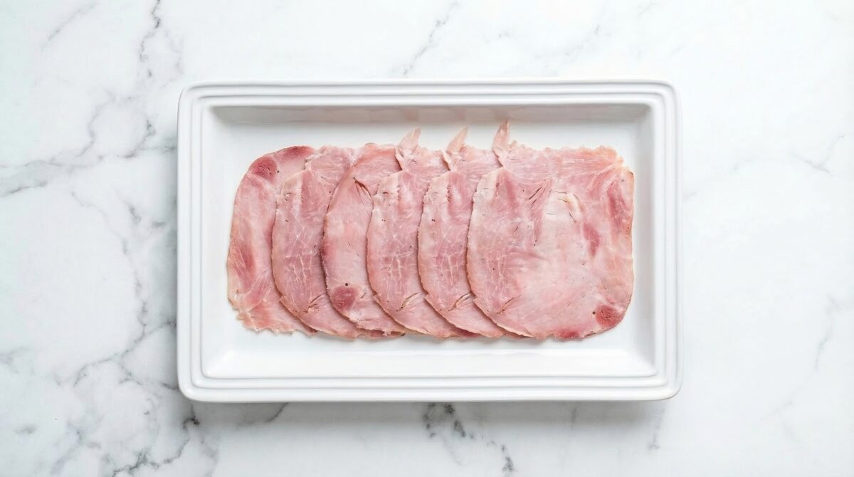 Espárragos blancos gratinados al horno con jamón y queso: receta fácil, rápida y muy resultona